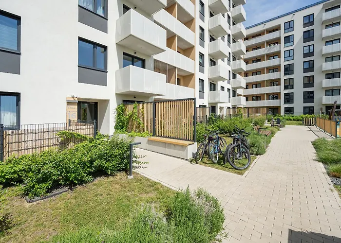 Lägenhet Miedziana Bright With Balcony And Parking By Renters Wrocław