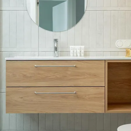 아파트 Miedziana Bright With Balcony And Parking By Renters