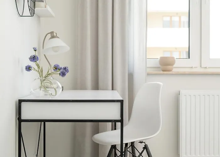 Apartament Miedziana Bright With Balcony And Parking By Renters Wrocław