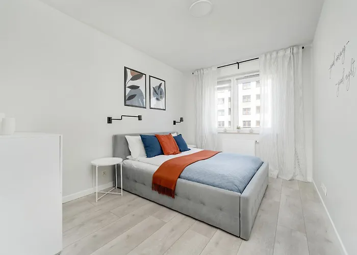 Apartament Miedziana Bright With Balcony And Parking By Renters *