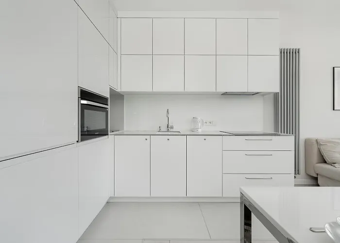 Apartament Miedziana Bright With Balcony And Parking By Renters Wrocław